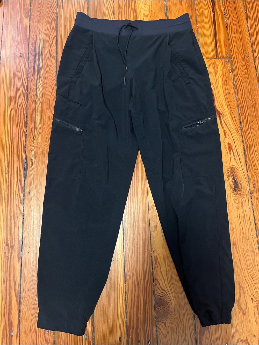 Athleta Venture black jogger pants